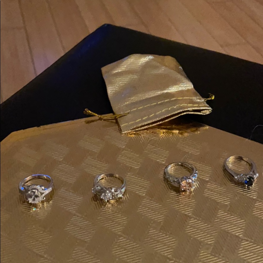 Costume rings